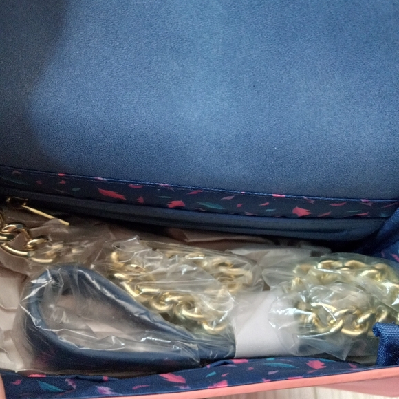 Loungefly Disney Pocahontas Colors of the Wind Crossbody Purse - Picture 10 of 10